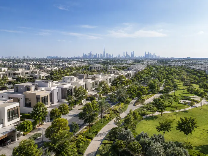 Green family villas and parkland in Dubai Hills Estate